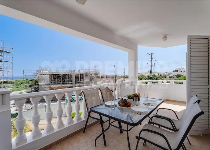 아파트 Karlota 파라림니